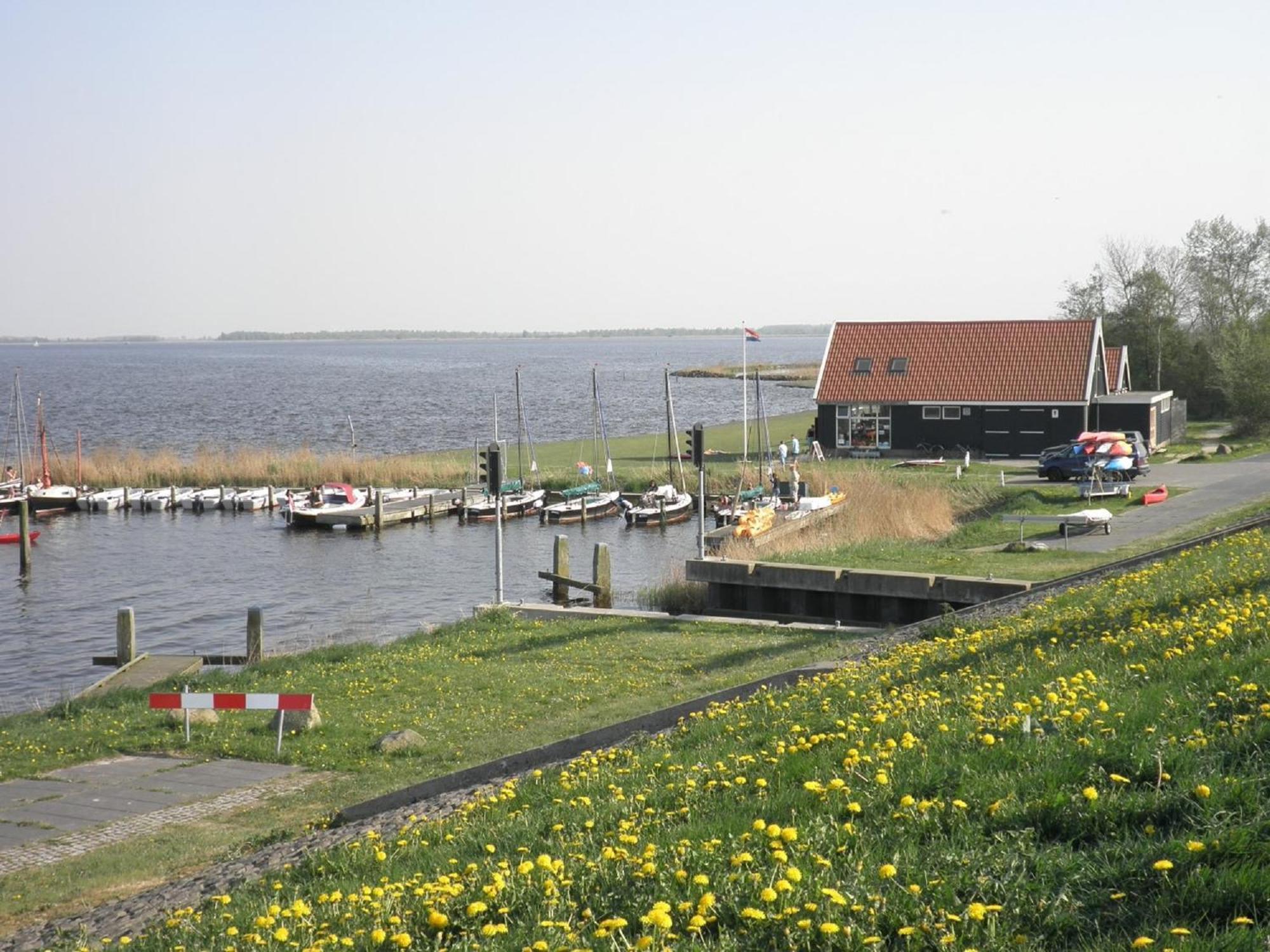 Leonie 6 Pers Holiday Home With A Large Garden Close To The Lauwersmeer Anjum Zewnętrze zdjęcie